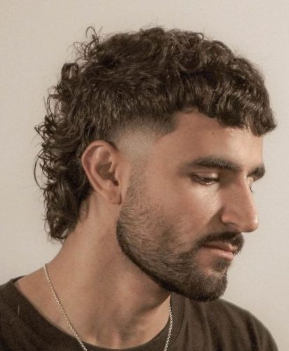 Trendsetting  Guide: 17 Men s Long Haircuts with Striking Style &#8211; Cuts for Every Face