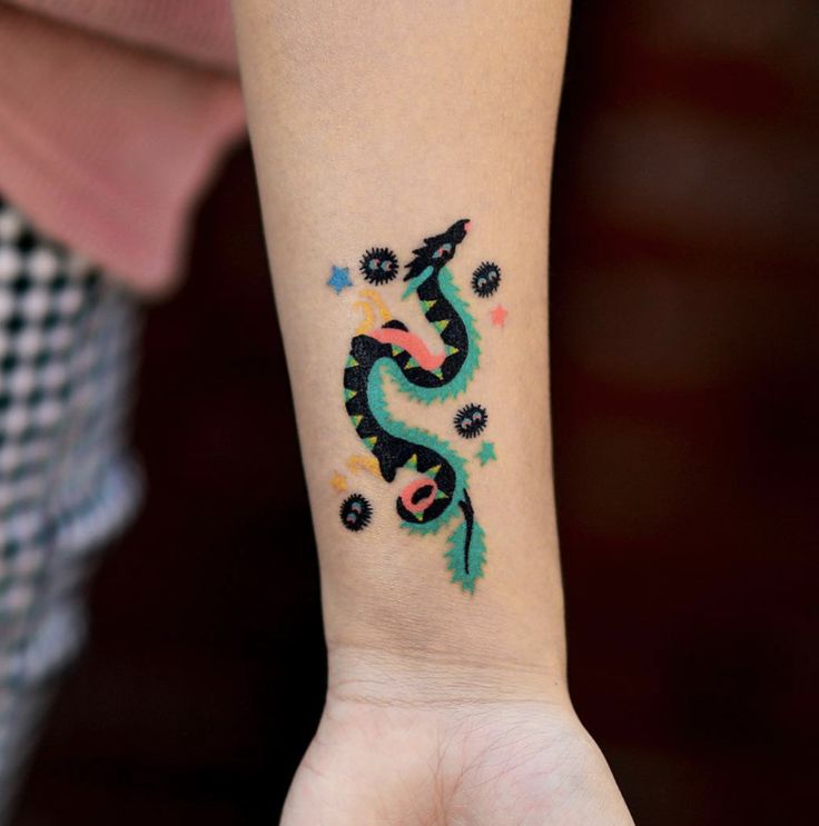 29 Dragon Tattoo Ideas for Men and Women Abstract, Realistic, Shoulder and Arm Designs