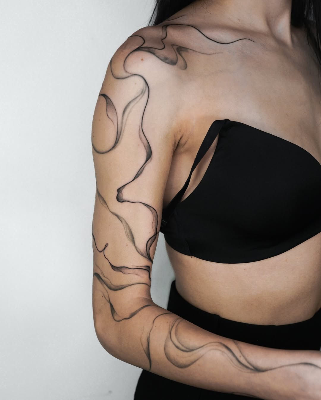 32 Tattoo Smokey Ideas: Ethereal Ink That Moves With You