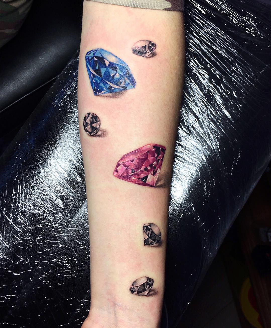 30 Diamond Tattoo Ideas for Men and Women With Meaningful Designs