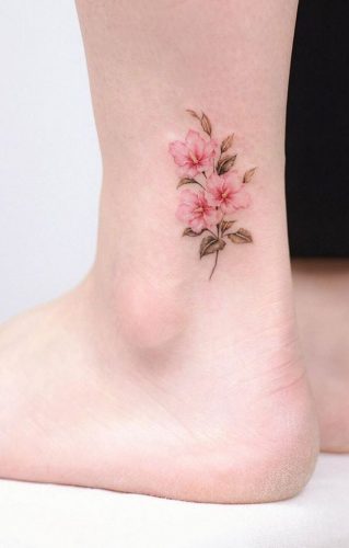 18 Unique Flower Ankle Tattoo Ideas: Stunning Designs for Nature Lovers
