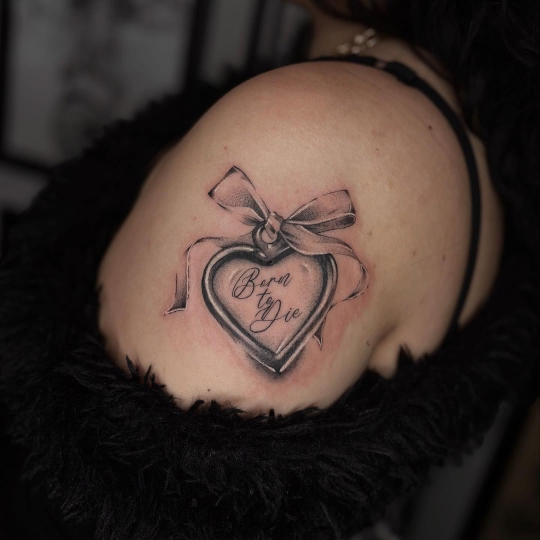 30 Born to Die Tattoo Ideas : Aesthetic Lettering, Stomach and Collarbone Placement