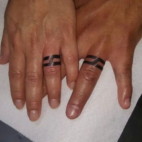 20 Wedding Ring Tattoo Ideas