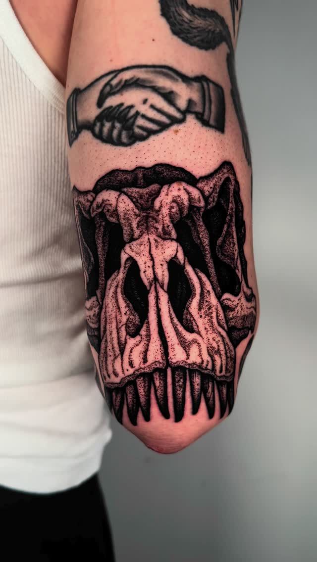 29 Dinosaur Tattoo Ideas Cute, Sleeve, Realistic, Fine Line, Flash, Neo Traditional, And More