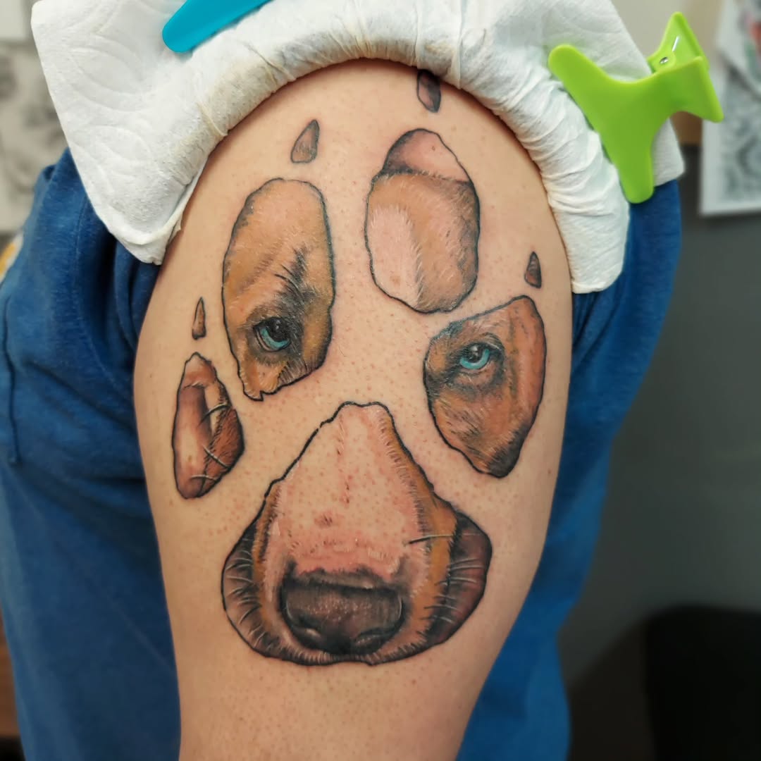 30 Heartfelt Dog Memorial Tattoo Ideas: Unique Paw Prints, Fine Line Portraits & Tiny Tributes