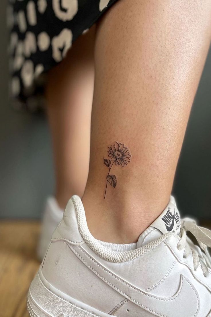 24 Ideas for Sunflower Tattoos in : Unique and Stunning Designs for Every Style