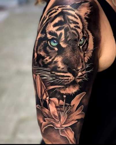 29 Women’s Tiger Tattoo Ideas