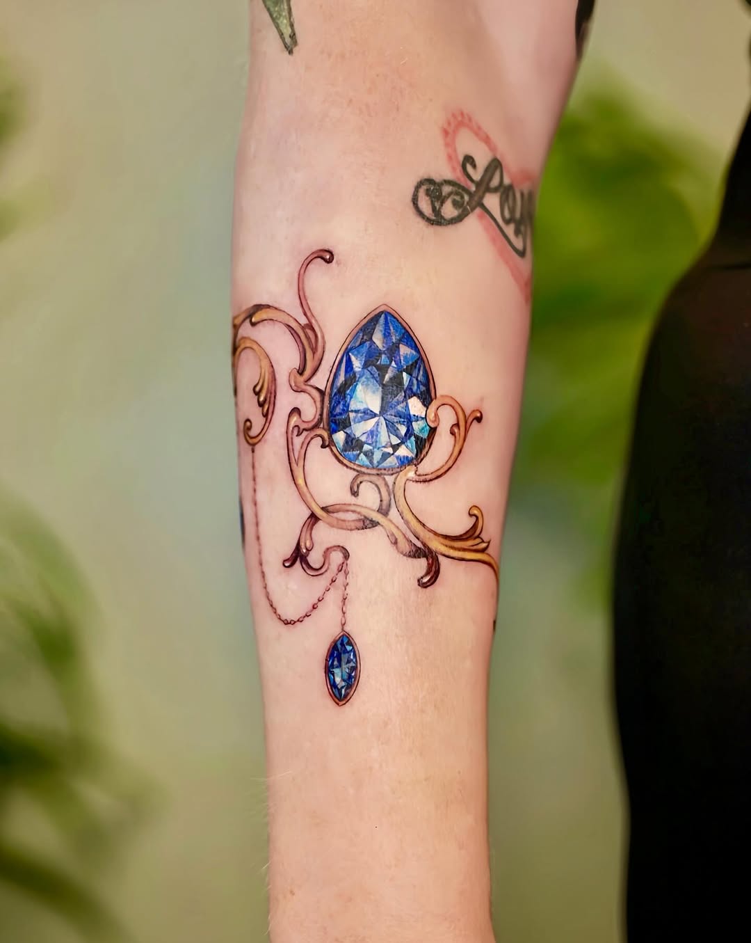 30 Diamond Tattoo Ideas for Men and Women With Meaningful Designs