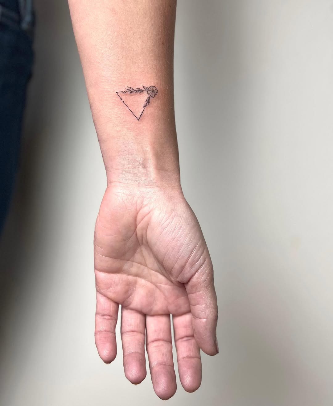29 Triangle Tattoo Ideas: Sharp Lines, Big Stories