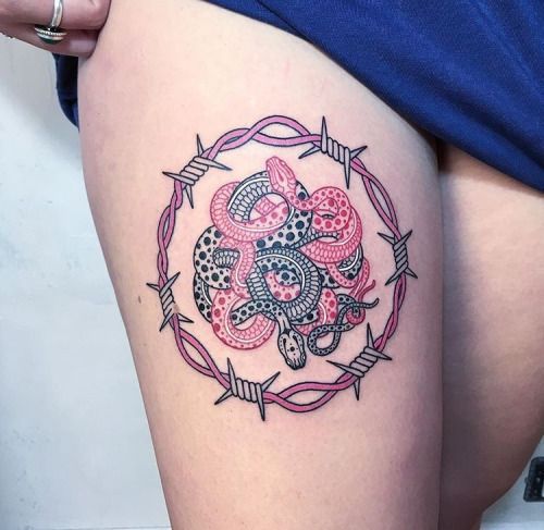 23 Snake Tattoos on Thigh Ideas for Alluring Art