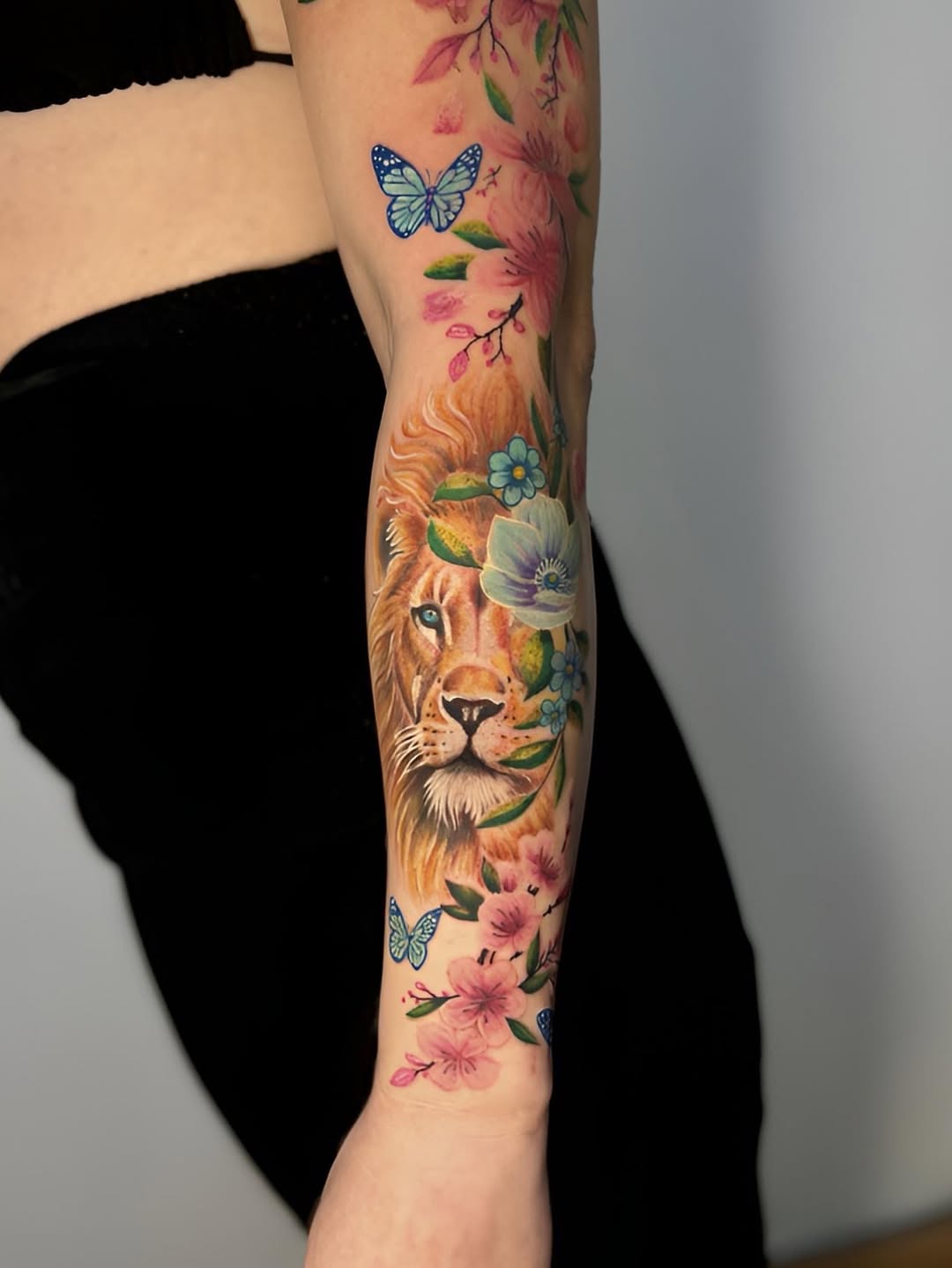 28 Full Sleeve Tattoo Ideas for Women & Men Japanese, Fine Line & Colorful Design Inspiration