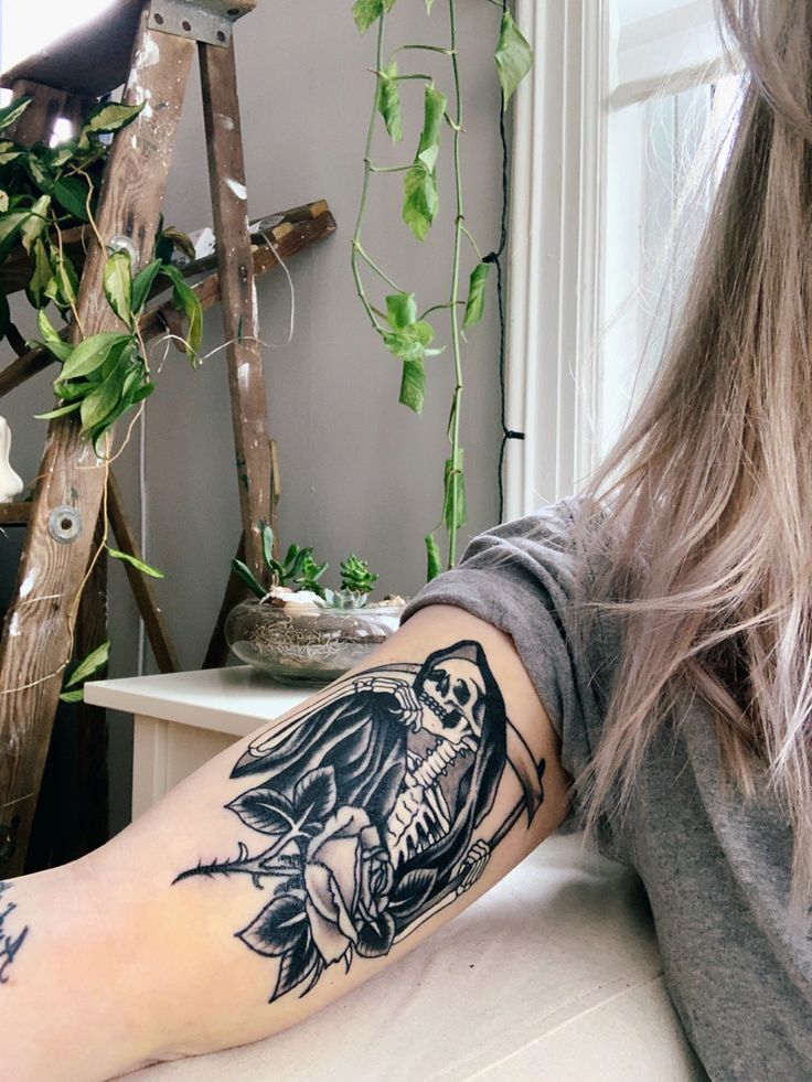 Discover 20 Grim Reaper Tattoo Ideas for Men & Women: Realistic, Traditional, Cute, and Neo-Traditional Designs