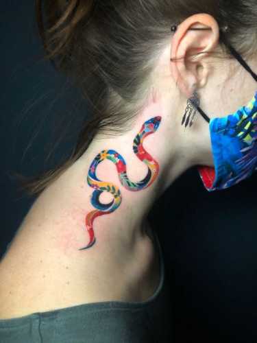 21 Snake Tattoo Neck Ideas for a Unique Touch