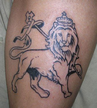 Regal and Majestic: 22 Lion Tattoo with Crown Ideas