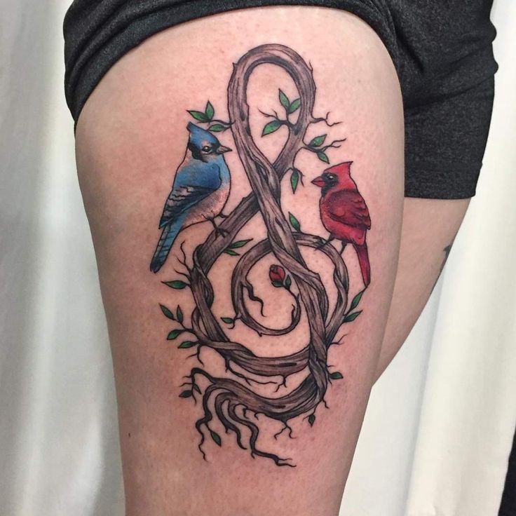 28 Cardinal Tattoo Ideas for Women and Men: Memorial, Fine Line, Stencil Outline, Small Flying