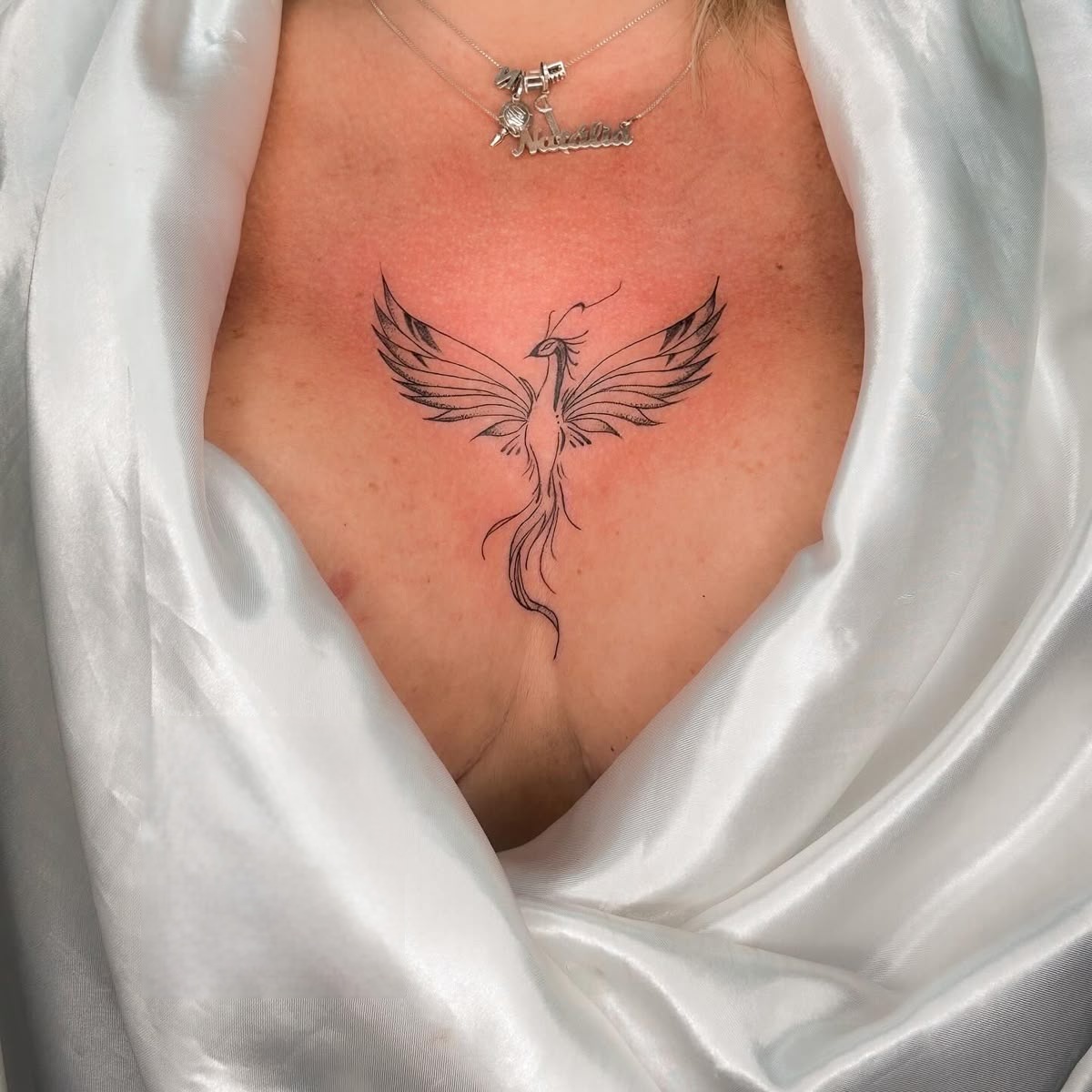 26 Fenix Tattoo Ideas for Men and Women: Feminine and Masculine Designs