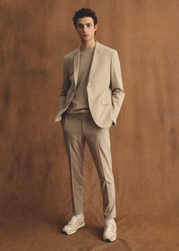 Discover 20 Trendsetting Men’s Sneaker & Blazer Combos: Elevate Your Style Game