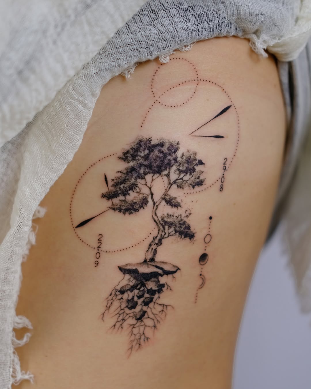 28 Family Tree Tattoo Designs Full of Meaning and Inspiration