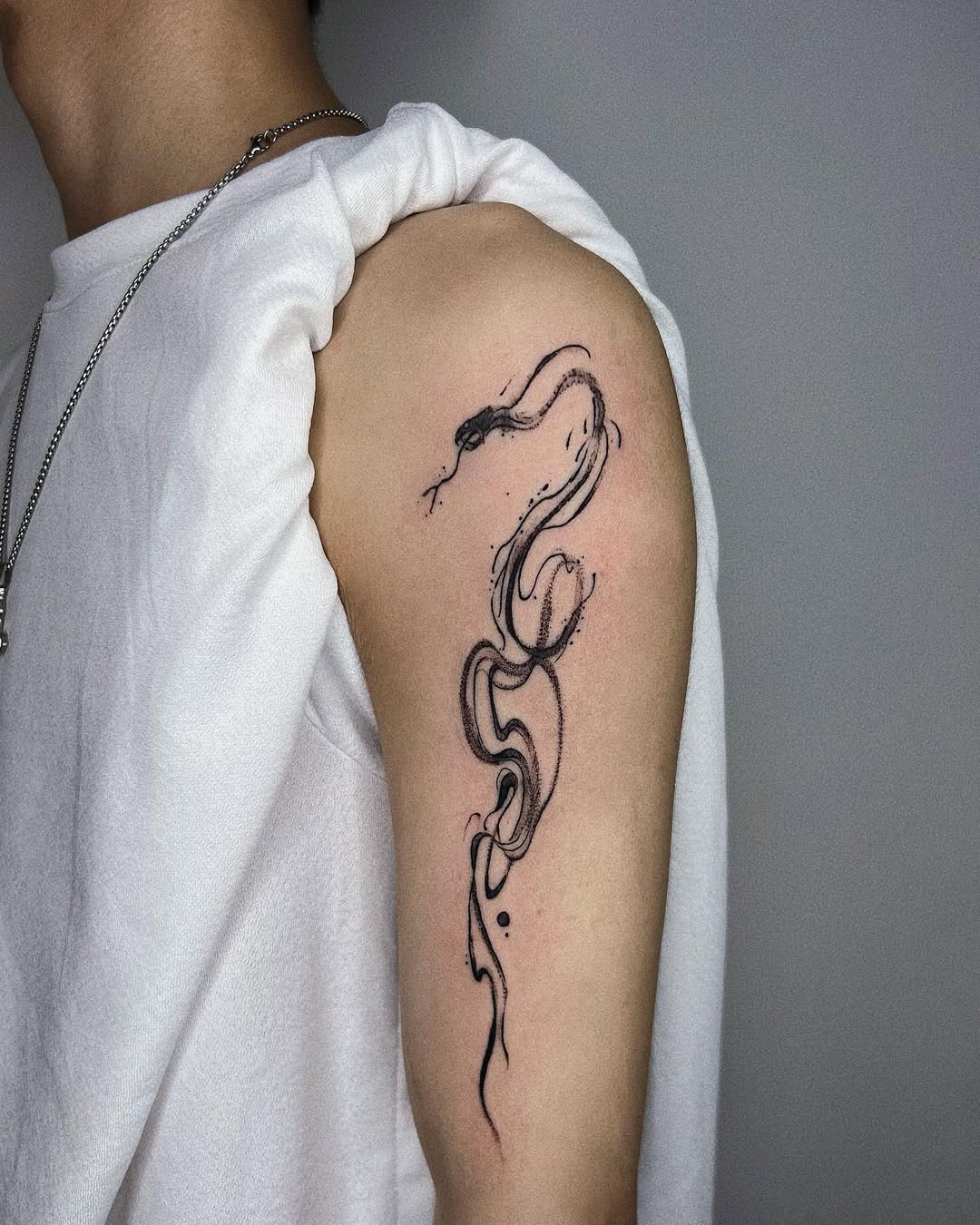 32 Tattoo Smokey Ideas: Ethereal Ink That Moves With You