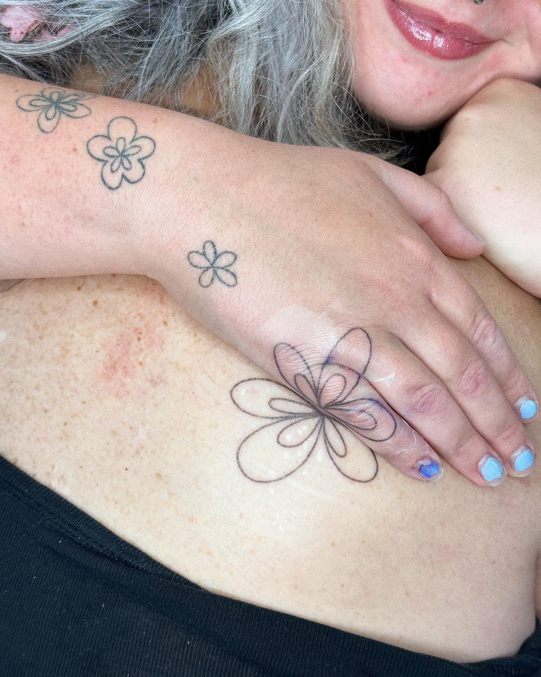 25 Small Mother-Daughter Tattoo Ideas for : Meaningful and Matching Designs