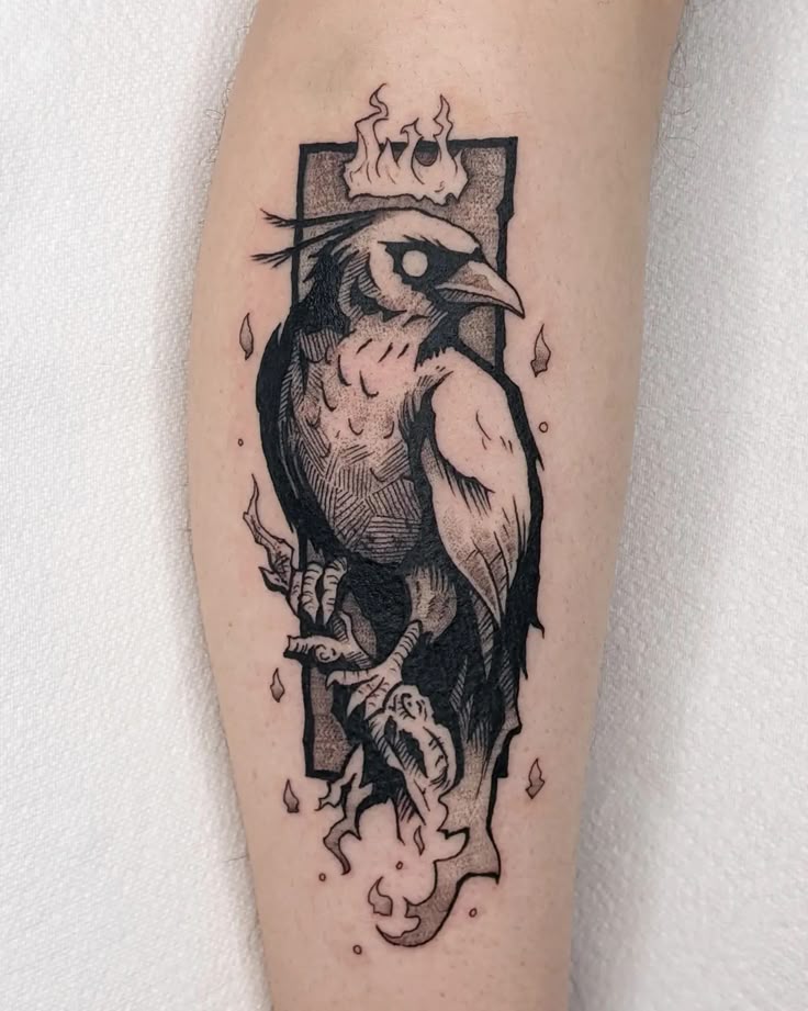 28 Unique Crow Tattoo Ideas Blackwork, Traditional, Flying, Viking, Sleeve, and Minimalist Designs
