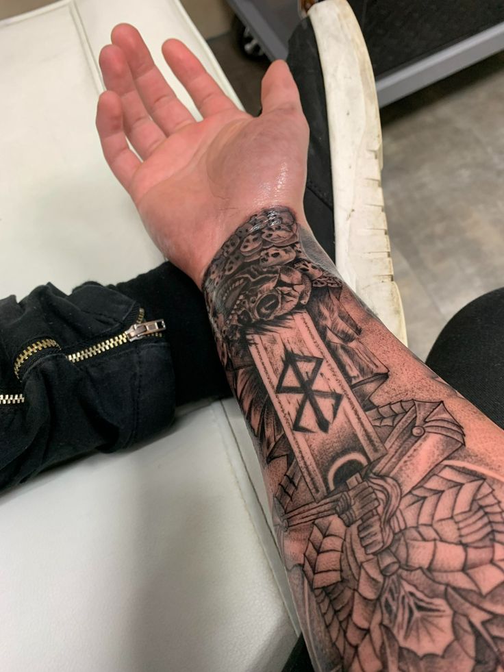 25 Berserk Tattoo Ideas for : Designs Inspired by Guts, Griffith, and the Brand of Sacrifice