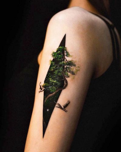 Explore 20 Unique Tree Tattoo Designs for : Symbolism & Artistry in Nature-Inspired Tattoos