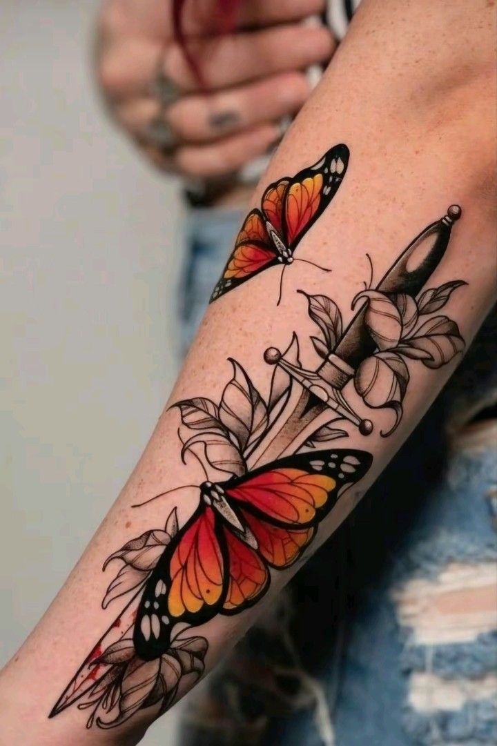 25 Neo Traditional Tattoo Ideas for : Bold Sleeve Art, Black and Grey Designs