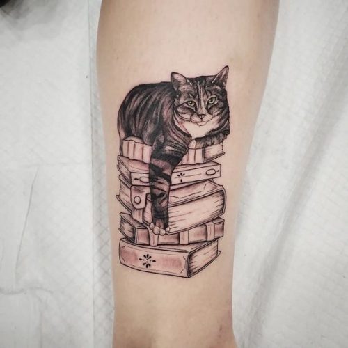 20 Creative Cat Tattoo Ideas for Feline Lovers