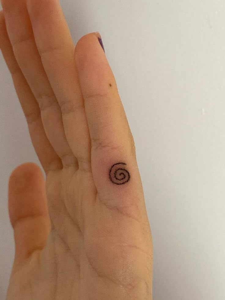 28 Stick and Poke Tattoo Ideas for : Small, Easy, Aesthetic & Meaningful Designs