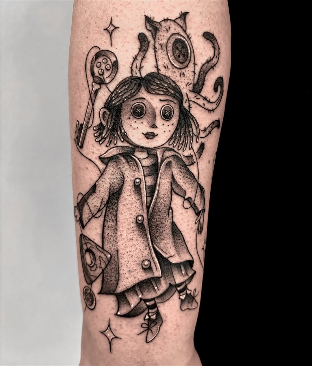 30 Coraline Tattoo Ideas: From Button-Eyed Whimsy to Dark Fairytale Ink