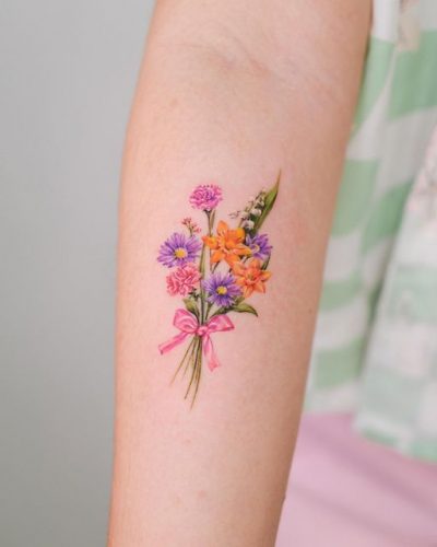 Embracing August: 17 Tattoo Ideas to Celebrate Summer’s Peak