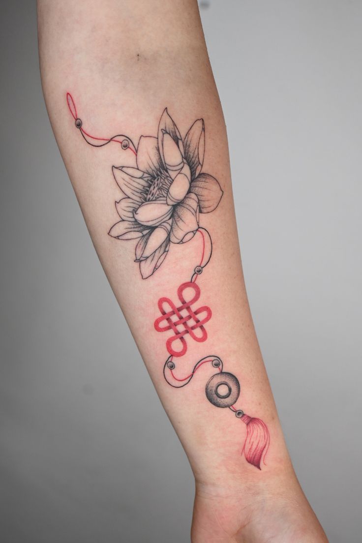 30 Stunning Lotus Tattoo Ideas  for Women &#038; Men   Back, Wrist &#038; Fine Line Designs