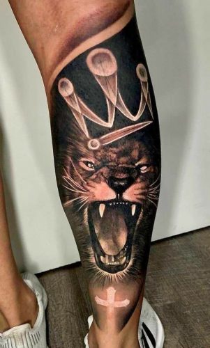 Regal and Majestic: 22 Lion Tattoo with Crown Ideas