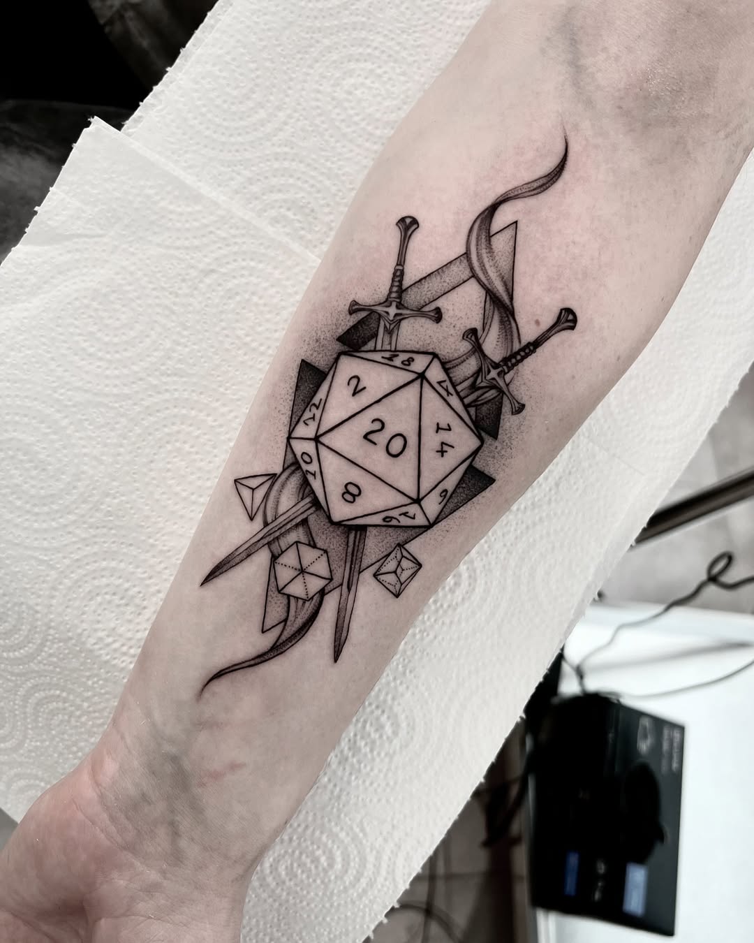 25 Dice Tattoo Ideas with Cool Flash Designs, Stencil Outlines & Men s Placement