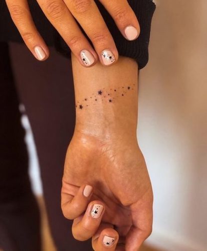 19 Dainty Wrist Tattoos for Women: Timeless and Trending Ideas for
