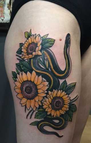 29 Snake and Flower Tattoos Ideas