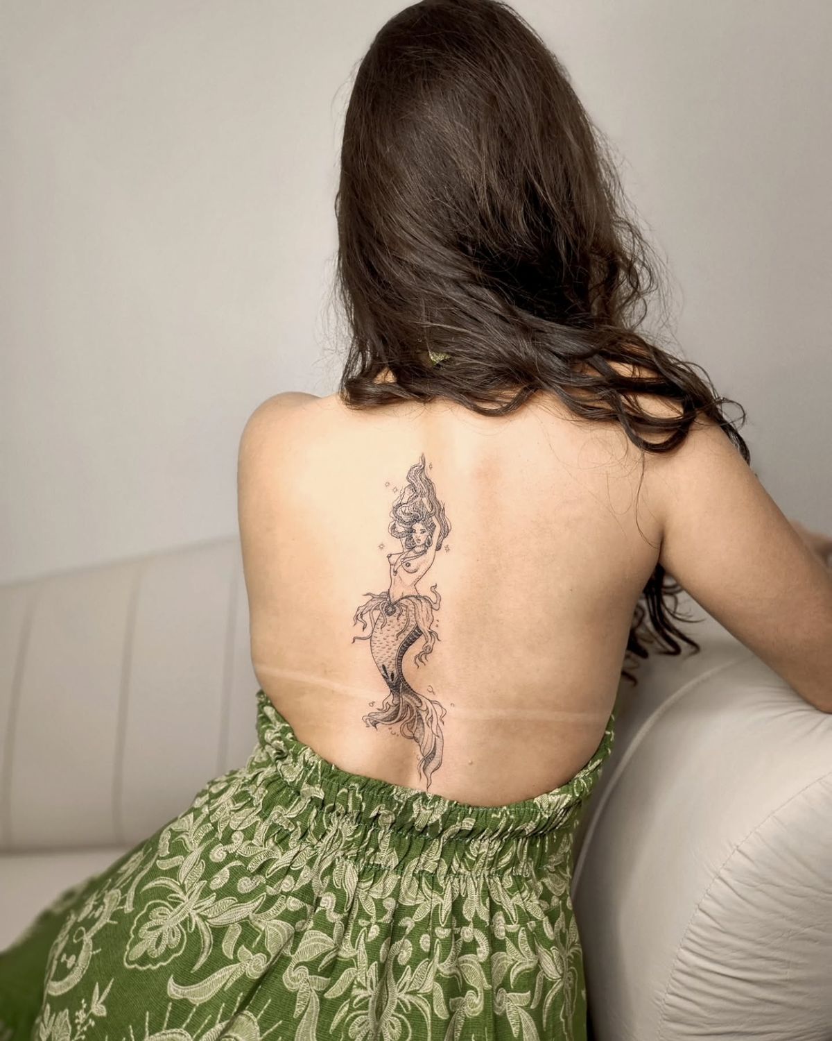 27 Mermaid Tattoo Ideas With Minimalist, Traditional, Afro, Siren, and Barbie-Inspired Designs