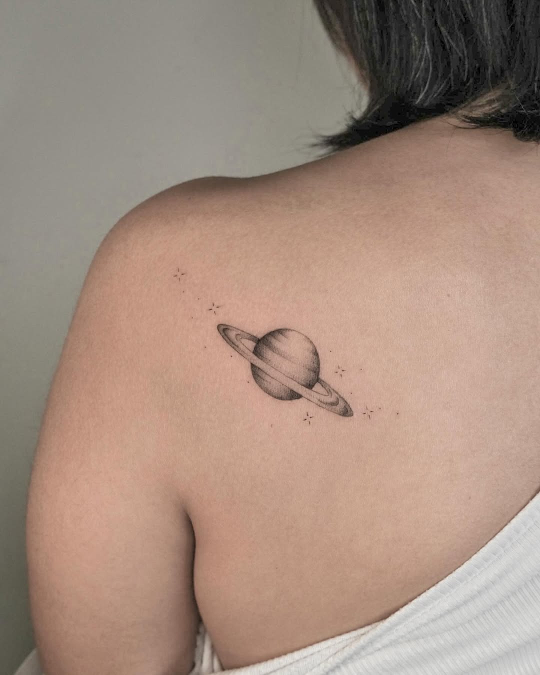 30 Saturn Tattoo Ideas: Meaning, Styles, and Real-Life Designs You ll Actually Want