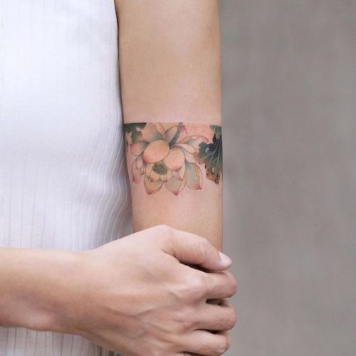 Explore 20 Stunning Lotus Tattoo Designs: Symbolism & Artistic Inspiration