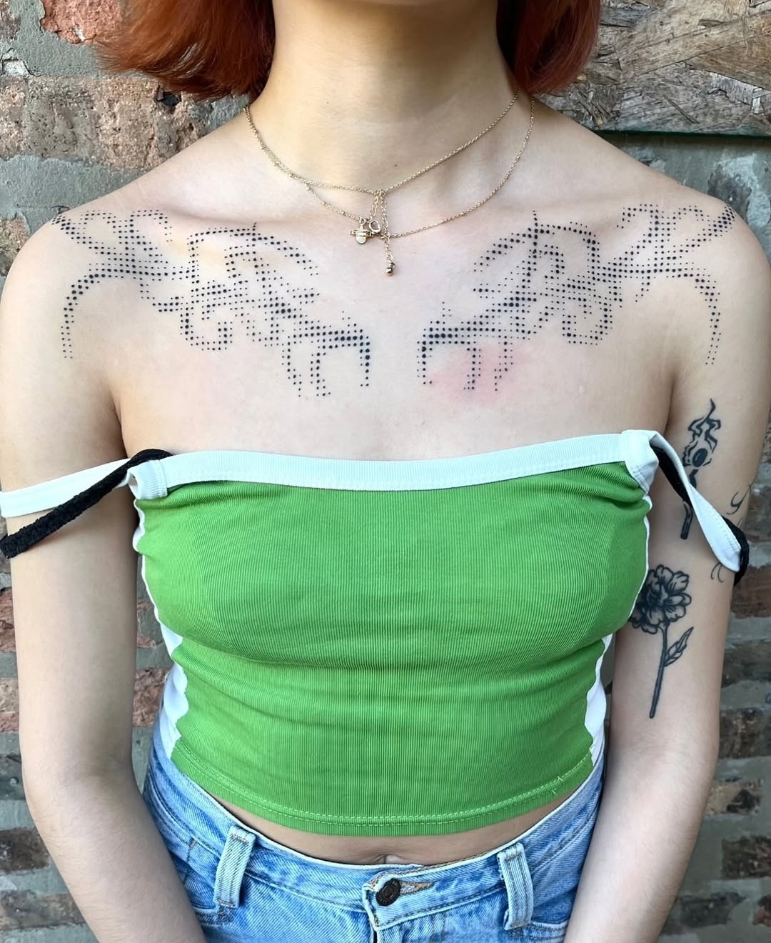27 Collarbone Tattoo Ideas With Minimalist, Floral, Color, and Fine Line Designs