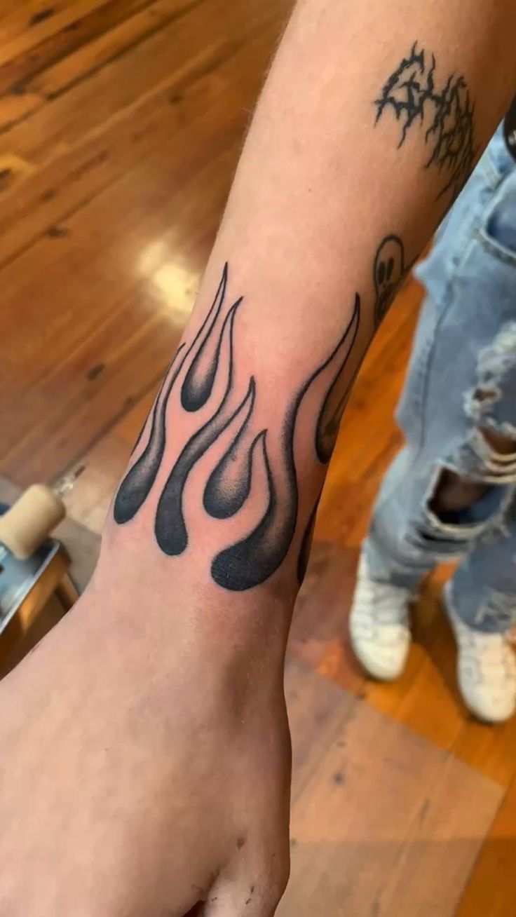 29 Fire Tattoo Ideas: From Minimal Sparks to Full-Sleeve Infernos