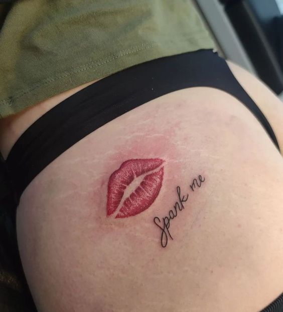 29 Lip Tattoo Ideas With Kiss Prints, Vampire Designs, Color Ideas, Shading, Placement Tips