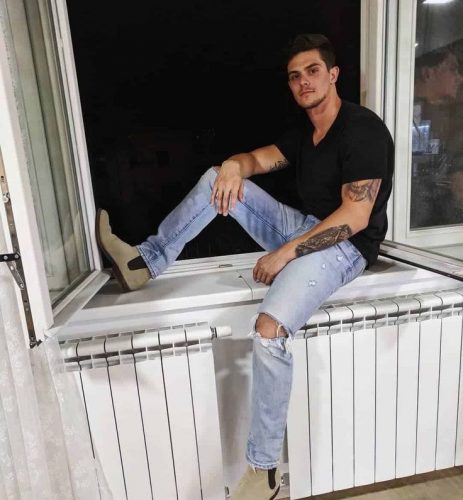 Trendsetting 20 Men&#8217;s Jeans and Chelsea Boots Outfits: A Guide to Elevate Your  Style