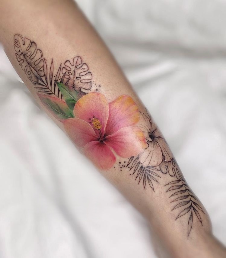 Hibiscus 27 Tattoo Ideas with Sleeve, Shoulder, Arm, Thigh &#038; Back Designs