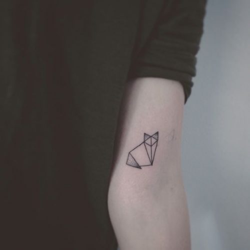 23 Minimalist Cat Tattoo Ideas