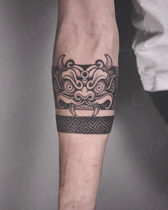 25 Band Tattoo Ideas : Bold Designs for Men and Women, Traditional and Modern Stencil Styles