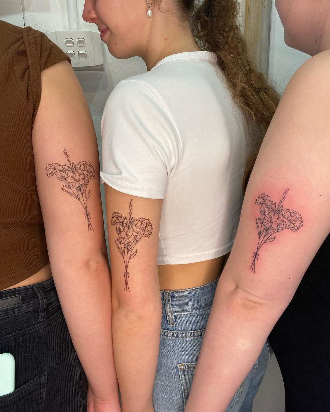 26 January Birth Flower Tattoo Ideas: Stunning Carnation and Snowdrop Designs