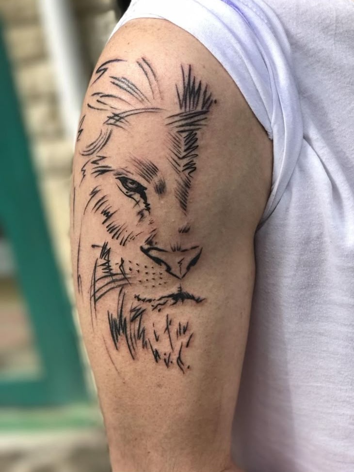 27 Ideas Lion Tattoo : From Minimalist Lines to Regal Power