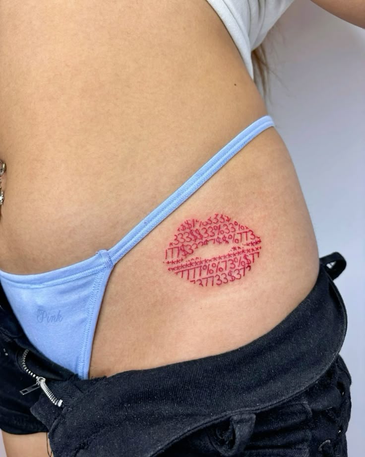 29 Lip Tattoo Ideas With Kiss Prints, Vampire Designs, Color Ideas, Shading, Placement Tips